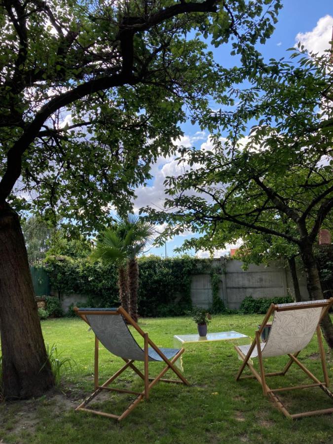 Suite Avec Terrasse Et Jardin Aux Portes De Paris Les Pavillons-sous-Bois Luaran gambar